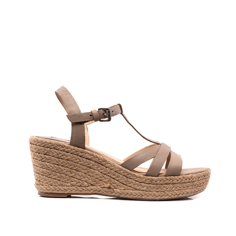 Anabela Violeta Fendi