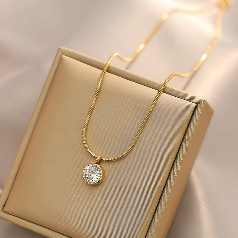 Colar Feminino Banhado A Ouro Com Zircônia