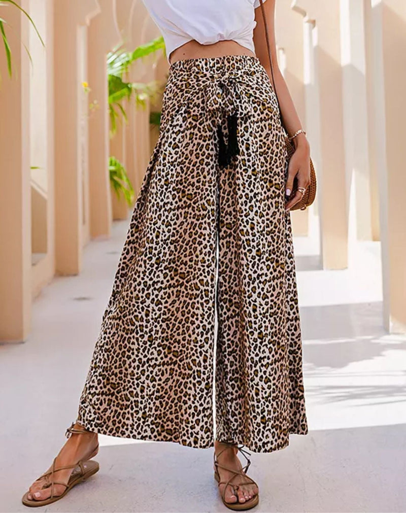 Calça Animal Print Cós Transpassado