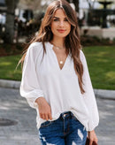 Blusa Déia com Decote V e Mangas Longas