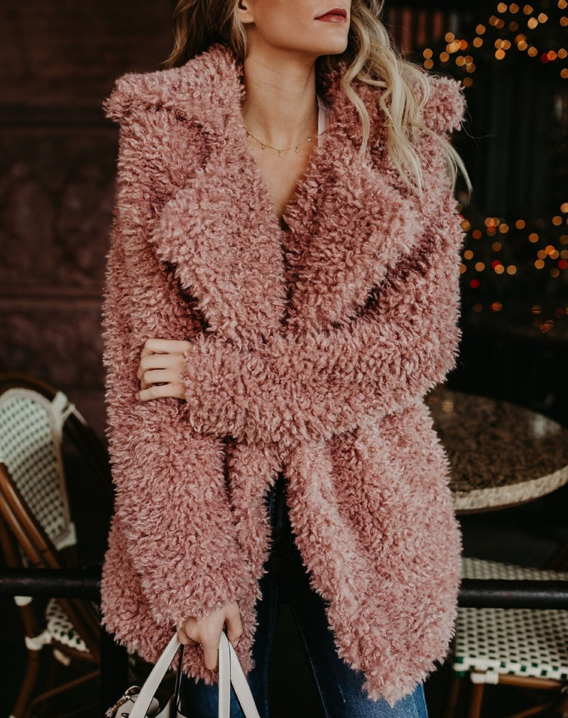 Casaco de Pelos Alongado