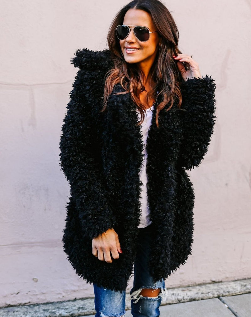 Casaco de Pelos Alongado