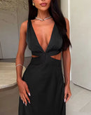 Vestido Longo Tina com Corte Fora na Cintura e Decote V