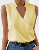 Blusa Catherine Sem Mangas e Decote Transpassado