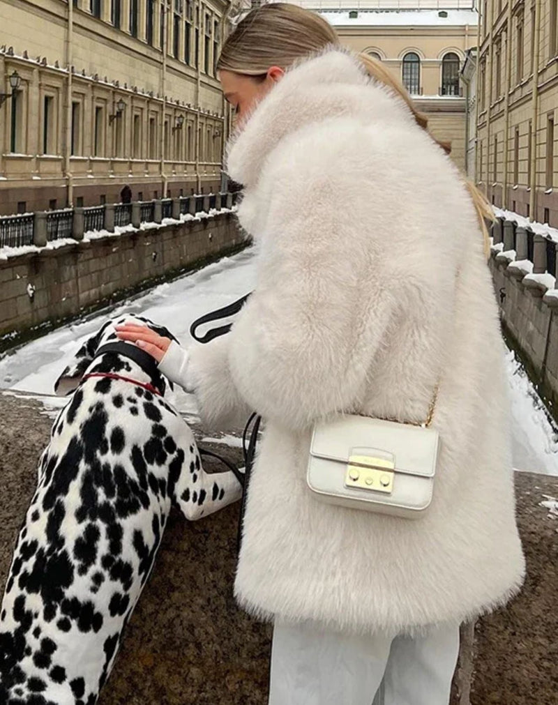 Casaco Lowell de Pelos com Bolsos