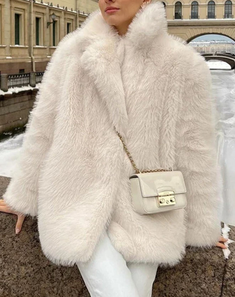 Casaco Lowell de Pelos com Bolsos