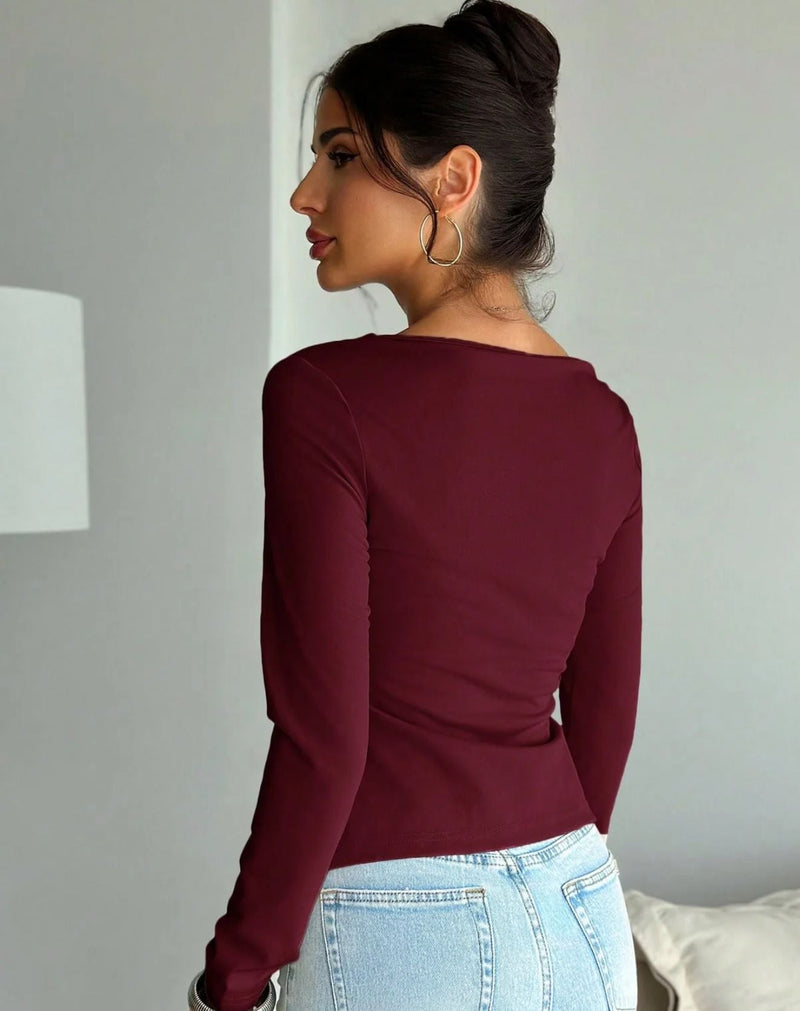 Blusa Mathy Assimétrica Mangas Longas