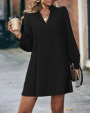 Vestido Curto Mylla com Mangas Longas