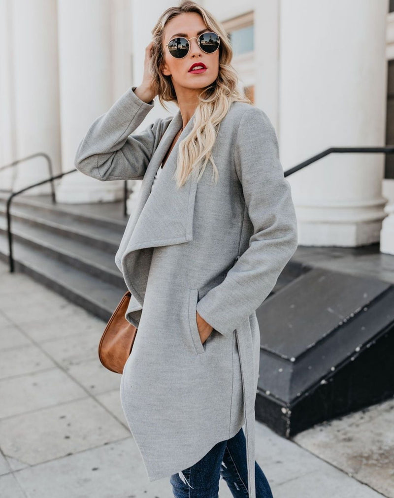 Casaco Trench Coat com Amarração